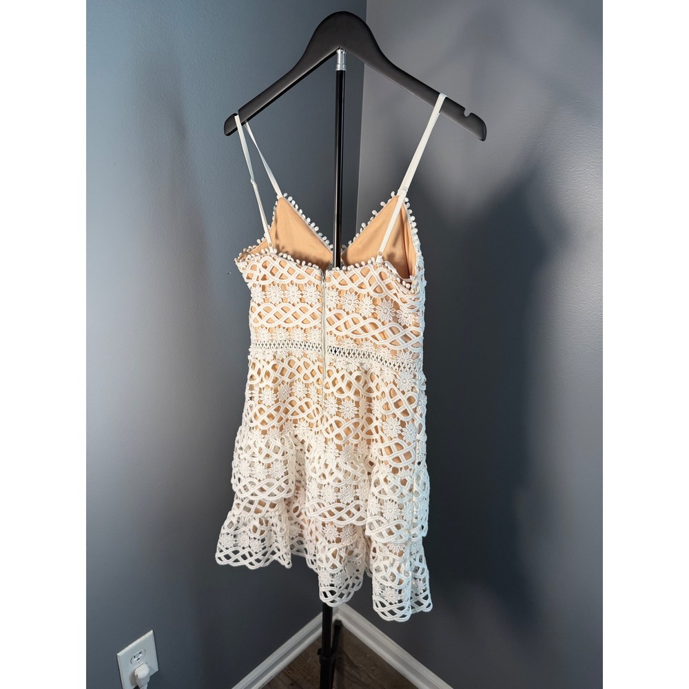 LulusBeauty and lace Crochet Mini Dress Women S White Boho Tiered Ruffle Y2K - Picture 2 of 10